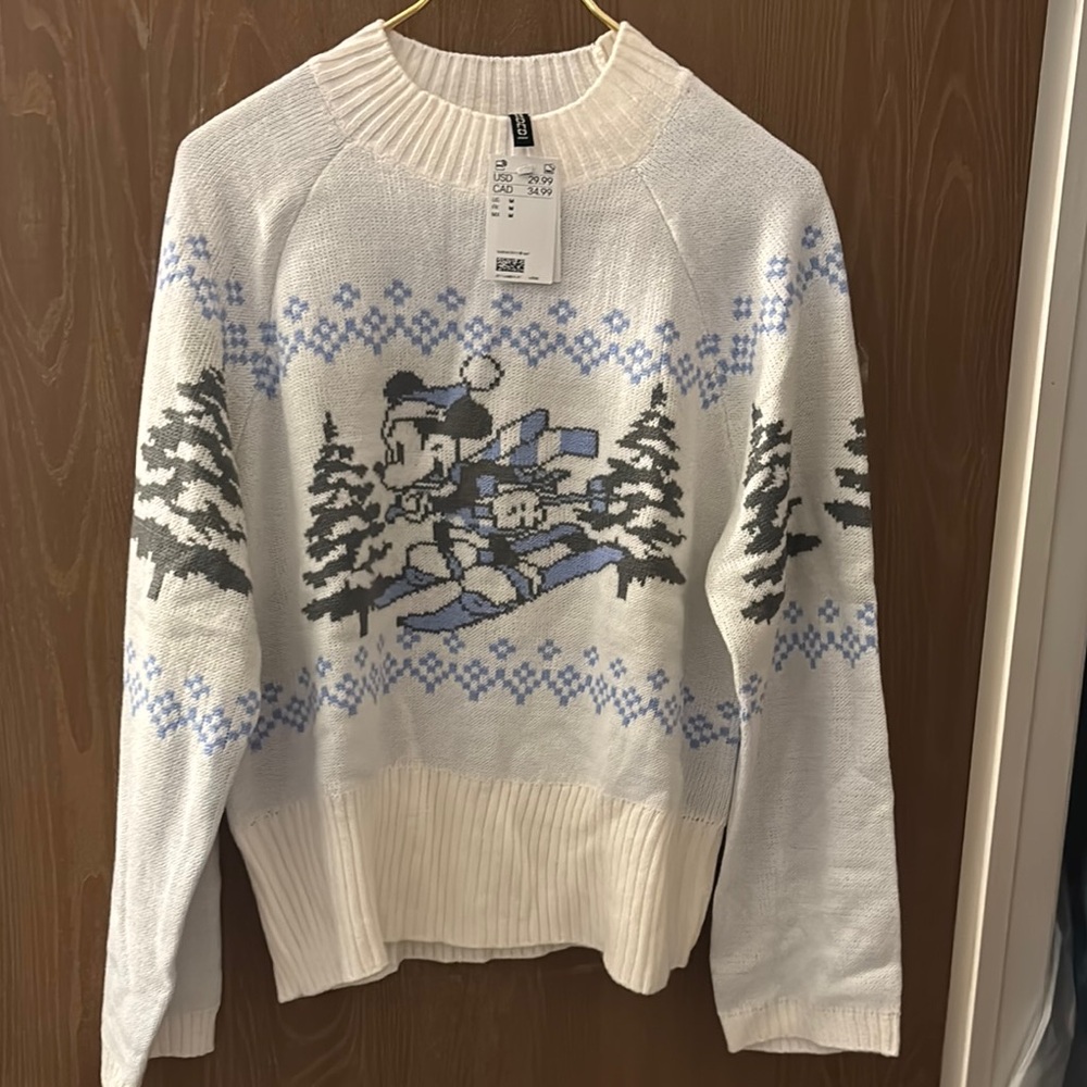 Disney White Sweater with Skiing Mickey Design